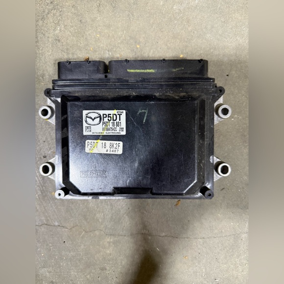 OEM Mazda ECU ECM Module Powertrain Control - Picture 1 of 3
